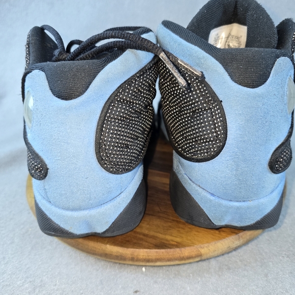 Jordan 13 unc Youth Size 5.5 / Womens Size 7 Sneakers, shoes** - Picture 4 of 9